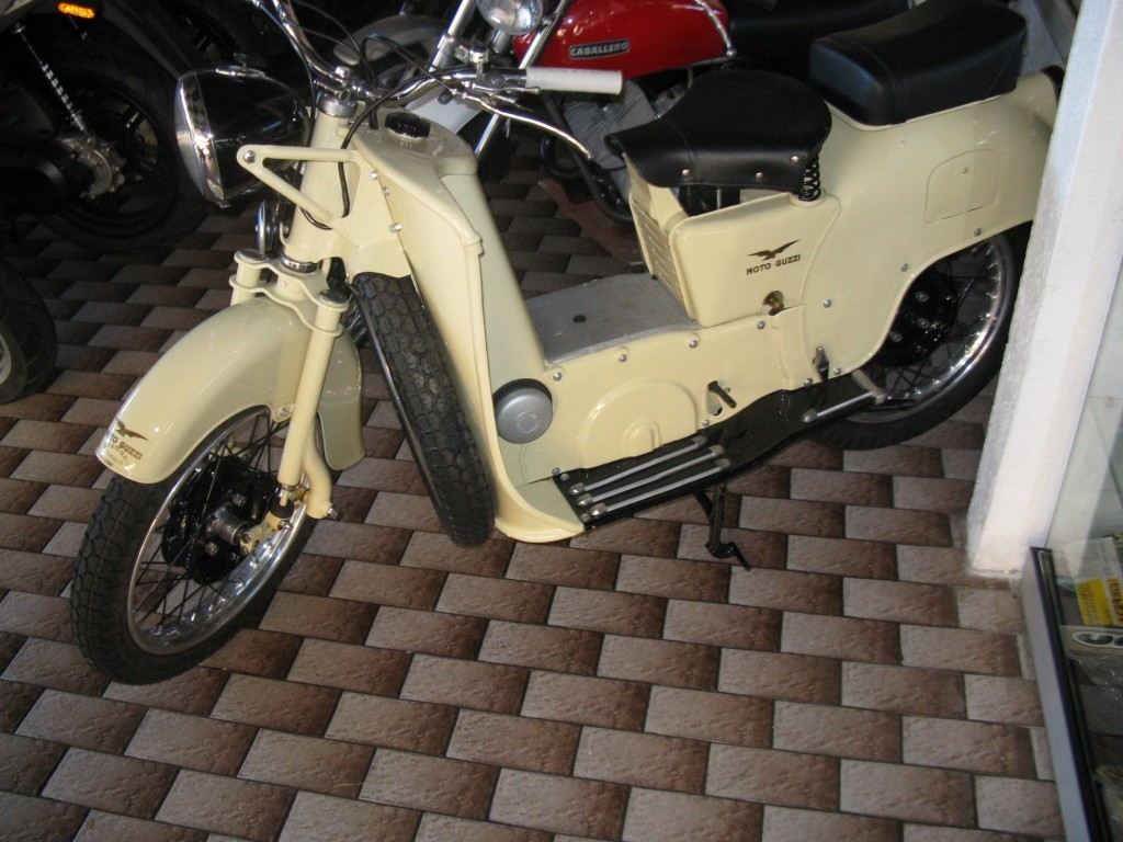 Brumana - riparazioni moto d'epoca a Cuveglio